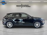 Used 2024 Porsche Cayenne image 2
