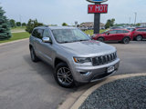 Used 2017 Jeep Grand Cherokee Limited w/ Luxury Group II image 2