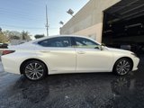 Used 2021 Lexus ES 300h image 5