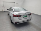 Used 2023 Nissan Altima 2.5 SV image 6
