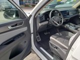 New 2025 Volkswagen Atlas Peak Edition SE image 6