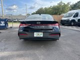 Used 2024 Hyundai Elantra SEL image 6
