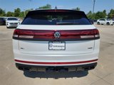 New 2026 Volkswagen Atlas Cross Sport SEL R-Line image 3