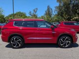 New 2025 Mitsubishi Outlander SEL image 3