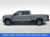 New 2025 Ford F250 4x4 Crew Cab Super Duty image 2