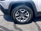 Used 2019 Jeep Cherokee Trailhawk image 4