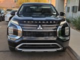 New 2025 Mitsubishi Outlander SE image 2