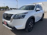 New 2025 Nissan Pathfinder Platinum image 3