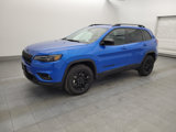 Used 2023 Jeep Cherokee Altitude Lux image 2
