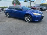 Used 2016 Toyota Camry SE image 4