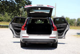 Used 2020 Volvo XC60 T6 Momentum w/ Protection Package image 4