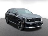 Used 2024 Kia Sorento S image 3