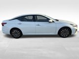 Used 2023 Nissan Altima 2.5 SV image 5