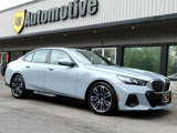 Used 2024 BMW 540i xDrive w/ M Sport Package image 2