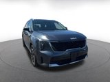Used 2024 Kia Sorento S image 3
