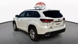 Used 2018 Toyota Highlander Limited image 3