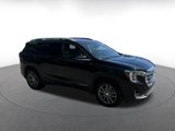 Used 2024 GMC Terrain SLT image 2