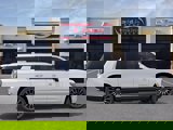 New 2025 Chevrolet Suburban High Country image 5