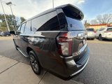 Used 2021 Chevrolet Suburban LT image 5