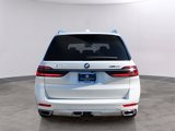New 2025 BMW X7 xDrive40i image 4