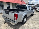 Used 2019 Nissan Frontier SV image 4