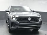 New 2025 Volkswagen Atlas Cross Sport SEL Premium R-Line image 2