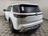 New 2025 Nissan Pathfinder Platinum image 6