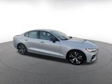 Used 2024 Volvo S60 B5 Core image 2