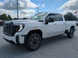 New 2025 GMC Sierra 2500 Denali Ultimate image 2