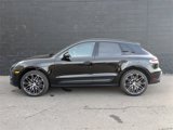 Used 2025 Porsche Macan image 2