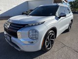 Used 2024 Mitsubishi Outlander SEL image 3