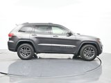 Used 2019 Jeep Grand Cherokee Laredo w/ Laredo X Package image 4