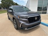 Used 2025 Honda Pilot Elite image 2