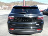 Used 2022 Jeep Compass Latitude image 5