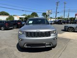 Used 2020 Jeep Grand Cherokee Limited w/ Luxury Group II image 2