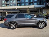 Used 2023 Ford Explorer XLT image 5