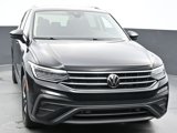 Used 2024 Volkswagen Tiguan SE image 2
