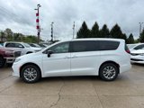 New 2025 Chrysler Pacifica Select image 6