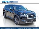 Used 2025 Nissan Pathfinder S image 1