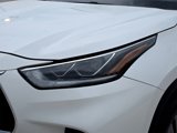 Used 2021 Toyota Highlander Platinum image 3