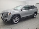 Used 2023 GMC Terrain SLT image 2