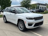 New 2025 Jeep Grand Cherokee Summit image 3