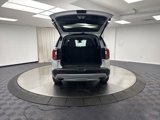 Used 2023 GMC Acadia SLT image 4