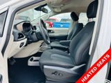 Used 2023 Chrysler Voyager LX image 3
