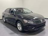 Used 2017 Volkswagen Passat 1.8T S image 4