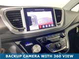 New 2025 Chrysler Pacifica Select image 3