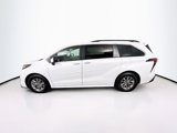 Used 2022 Toyota Sienna XLE image 4