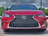 New 2025 Lexus ES 300h w/ Luxury Package image 2