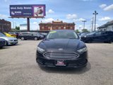 Used 2017 Ford Fusion SE w/ Fusion SE Technology Package image 4