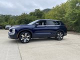 New 2025 Mitsubishi Outlander SE image 2